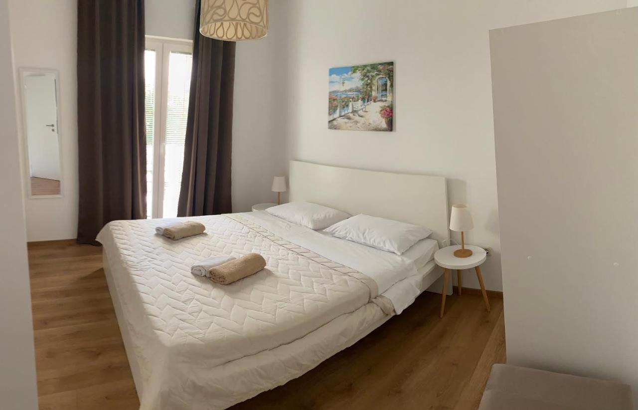 Apartman Diana Mali Lošinj Buitenkant foto